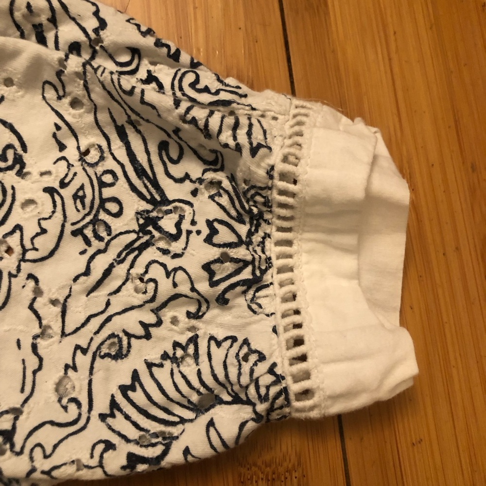 Anthropologie Maeve Ester Eyelet Embroidered Scalloped Blue White Top size XS/S - Picture 11 of 15